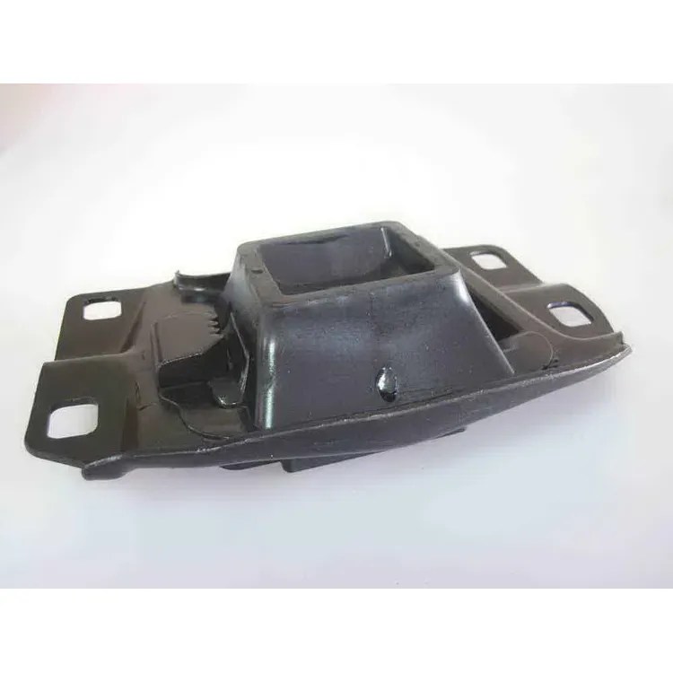 Опора двигателя лев. mazda 3 06