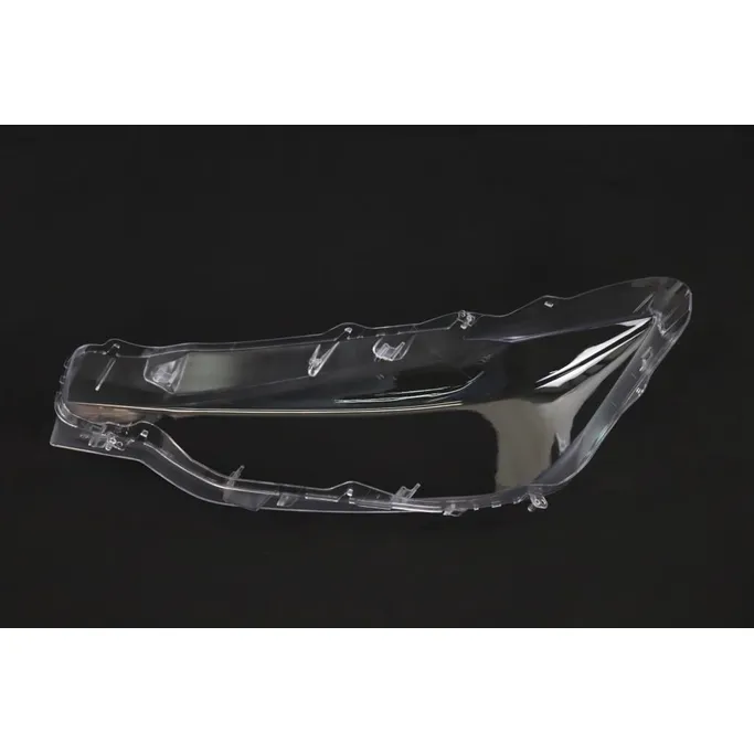 Стекло фары Прав. BMW 3 F30/F31/F80 2011-2015