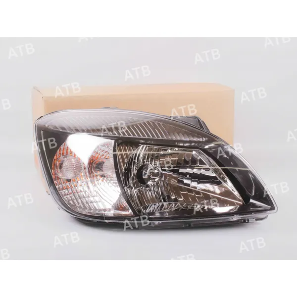 Блок фара Kia Rio 2 2009-2011 рестайлинг галоген мех. кор. (черная хром) правая ATB 1AKR208A132XR