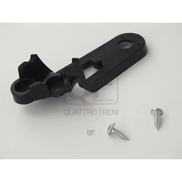 Кронштейн крепления фары RH QUATTRO FRENI QF41M00026