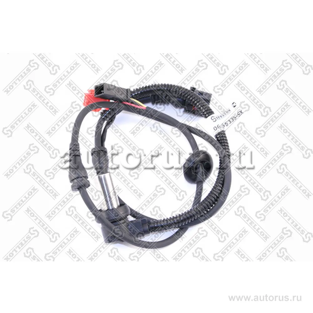 Датчик ABS перед. Audi A4, VW Passat 96> STELLOX 06-65335-SX