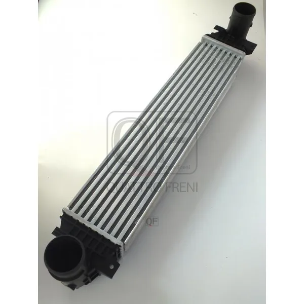 Радиатор интеркуллера QUATTRO FRENI QF30Q00208