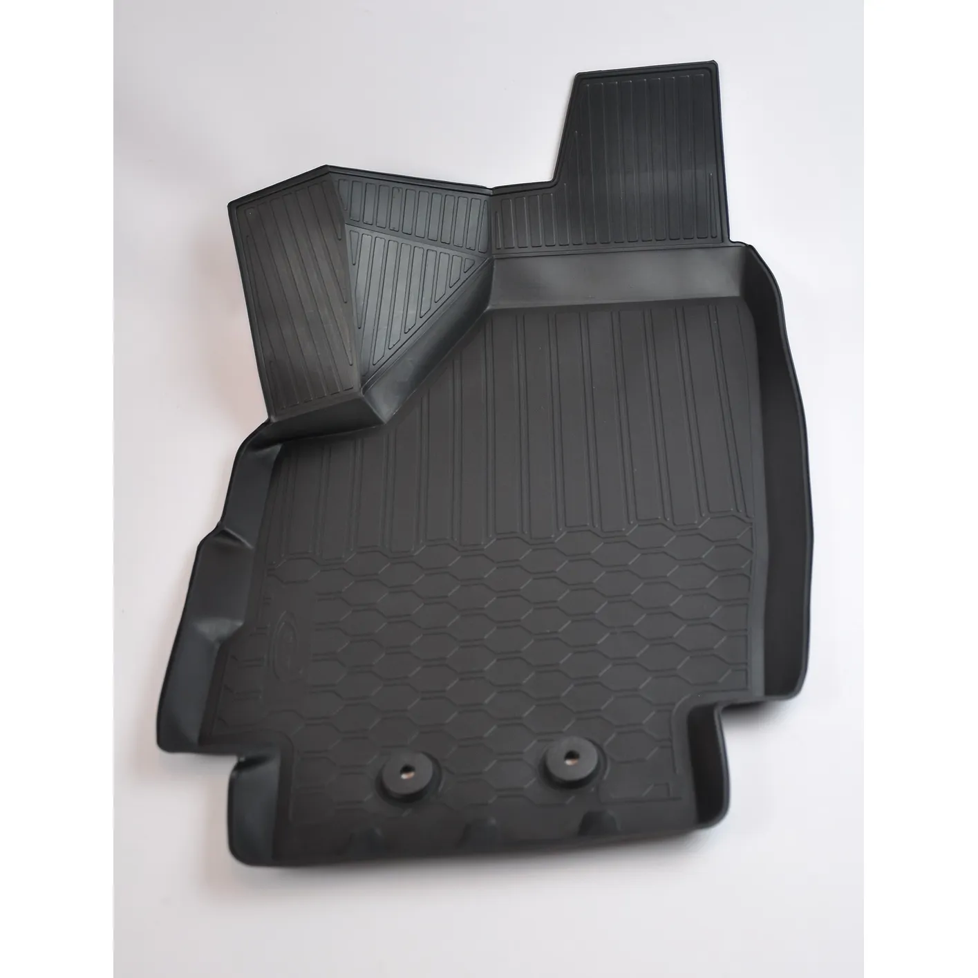 ВАЗ Niva 5D 2131 1995- водительский коврик 1шт с крепежом COMFORT 5205529PLA