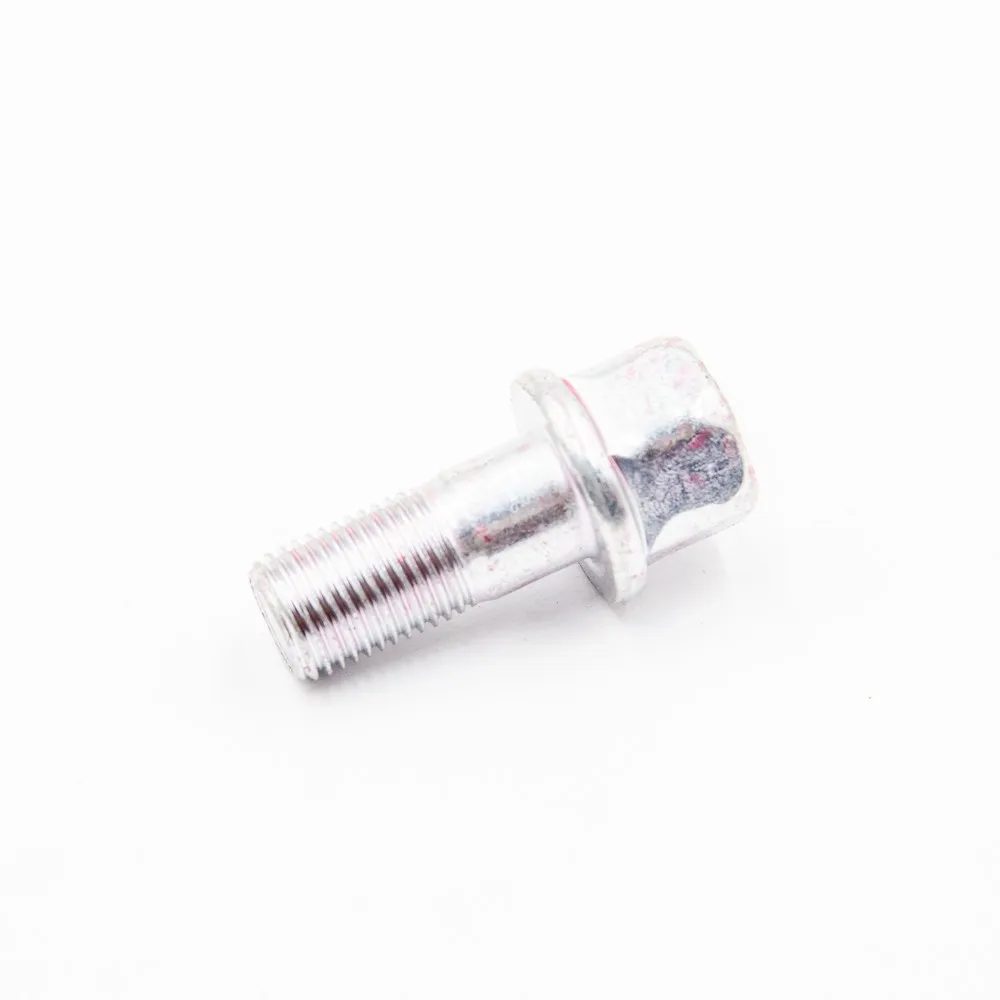 Болт ступицы заднего колеса MITSUBISHI MU000708