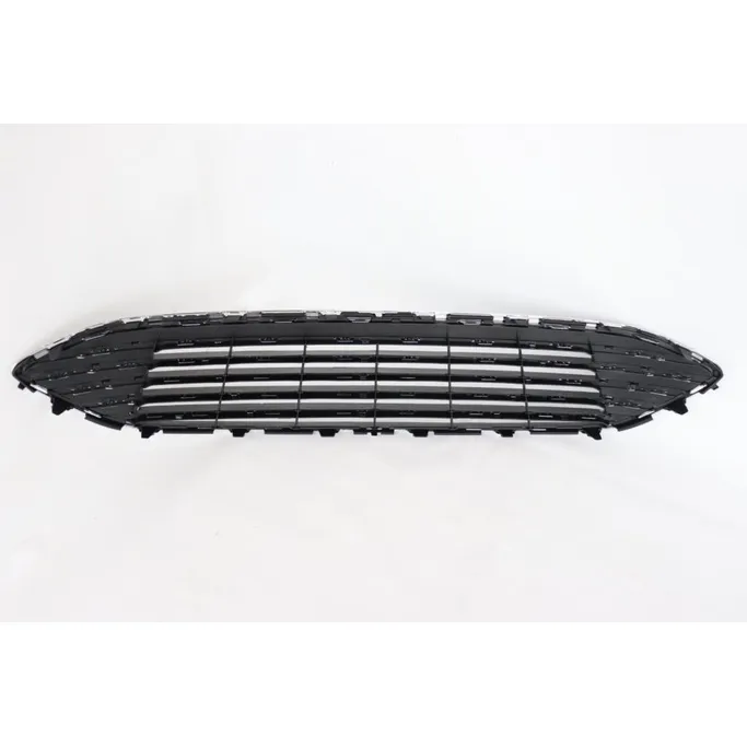 Решетка радиатора в сборе с хромированной рамкой Ford Focus 2015-2018 DoCar 1873307DCR