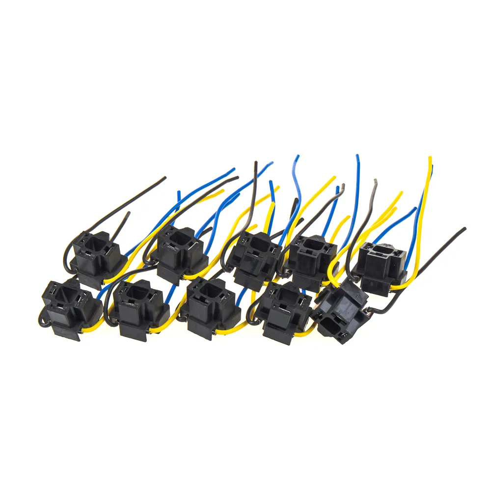 Колодка соединительная для ламп H4 3 контакта  GANZ GRP10039