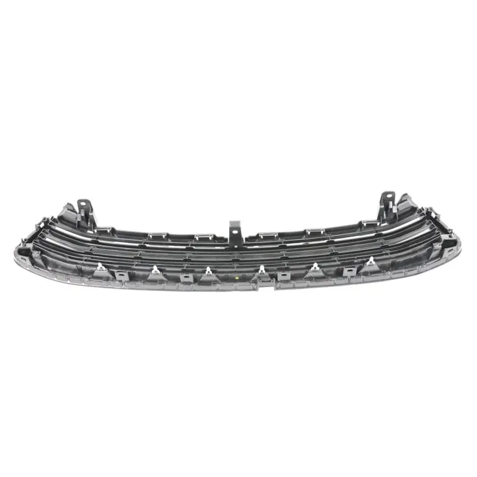 Решетка радиатора нижняя часть Toyota Highlander 2013-2016 68203217AA-DCR