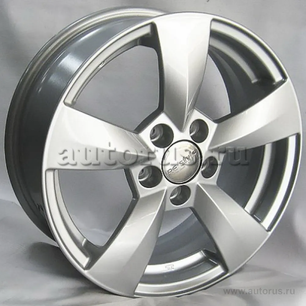 Диск литой R15 6J 5x100/57.1 ET43 Remain R163 сильвер 16301FR