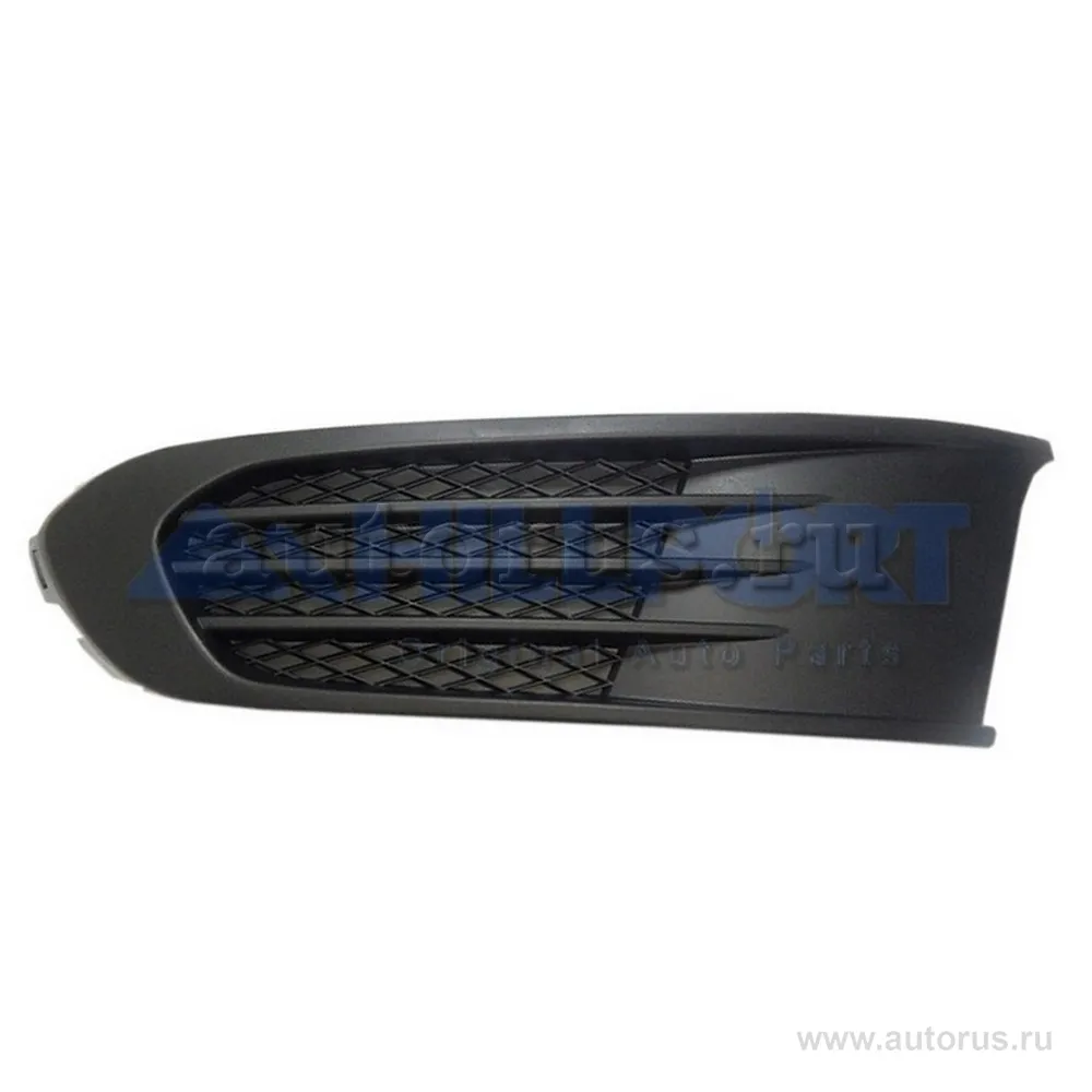 Заглушка бампера HILLPORT VHP1603R
