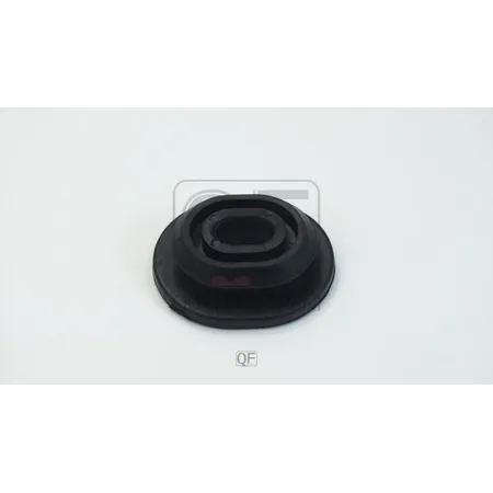 Втулка крепления радиатора QUATTRO FRENI QF33G00076