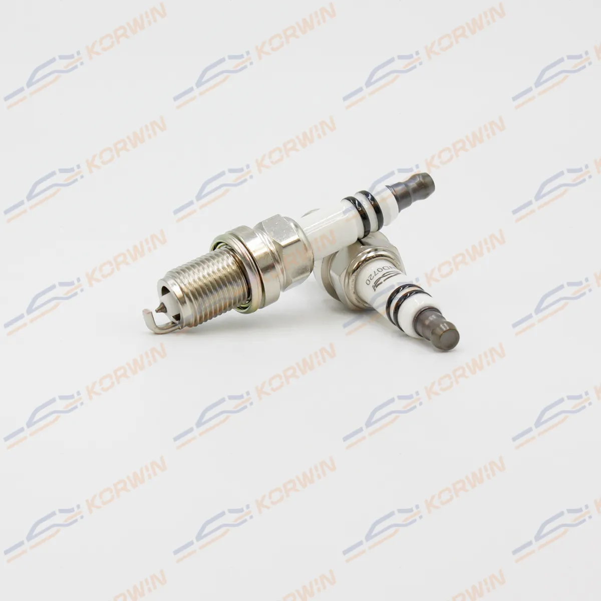 Свеча зажигания (аналог PFR5B11) Double Platinum KORWIN KWND0720