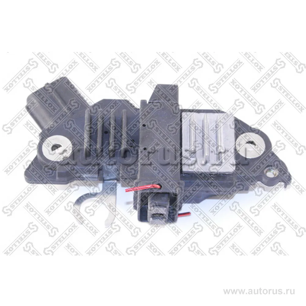 Реле-регулятор Bosch 12V OD 14mm Ford C STELLOX 0671741_SX