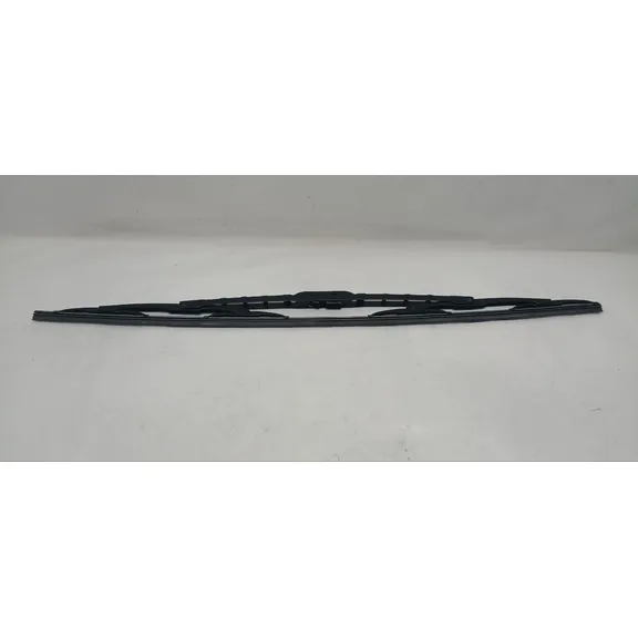 Щётка стеклоочистителя каркасная 600 мм ECO UNIVERSAL 600mm ECO BOSCH 3 397 004 673-N5 Уценка