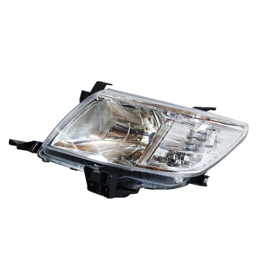 Фара правая не под корректор HILUX 2011- CASP 114025R