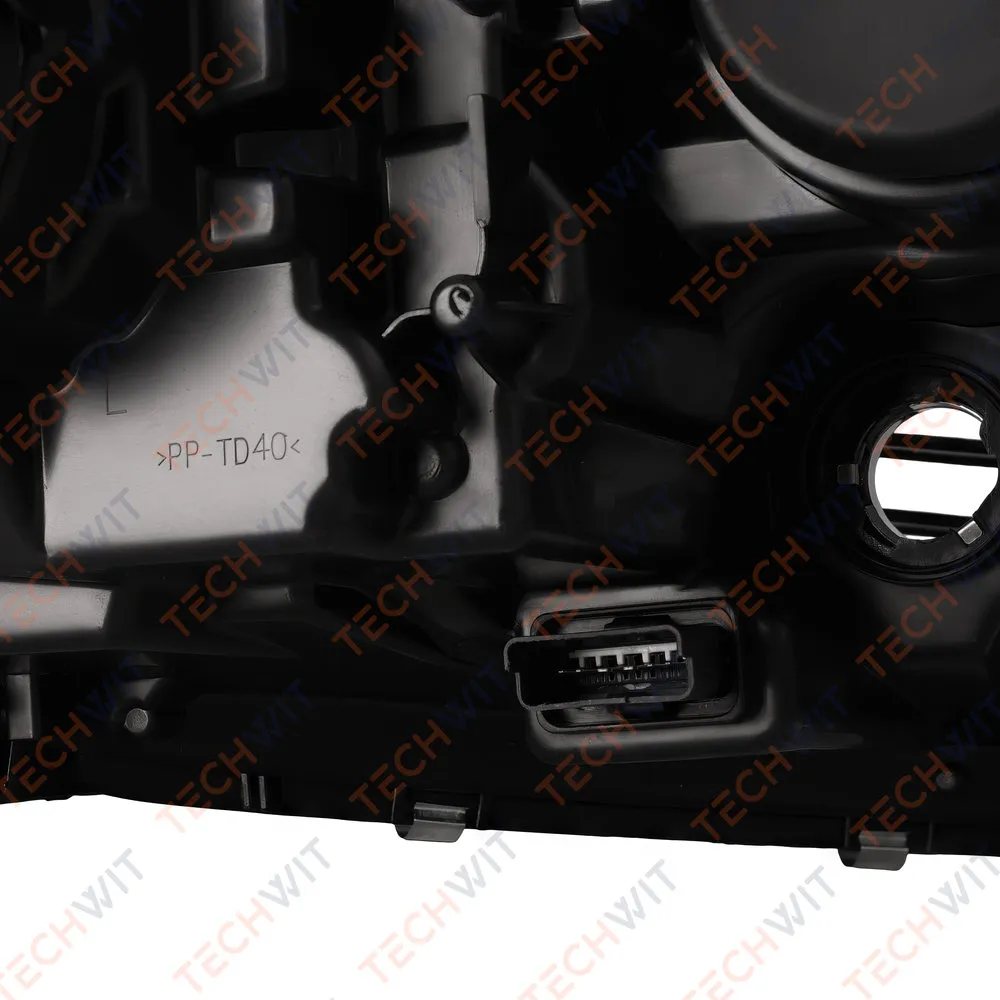 Фара передняя Лев. Renault Duster 2020- TECHWIT HD001RNL003TW