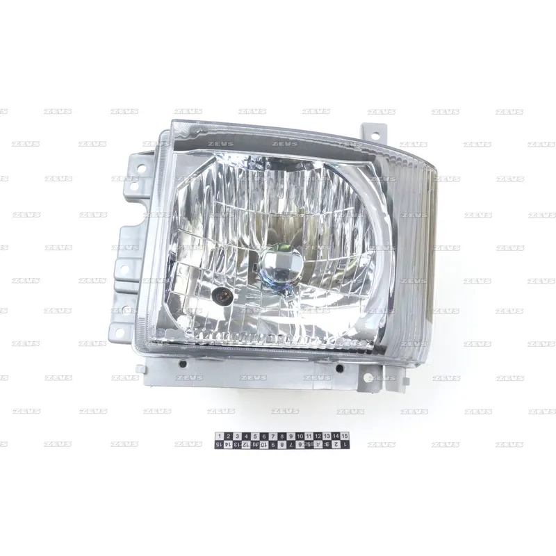 Фара левая без корректора ZEVS 05-4701 L
