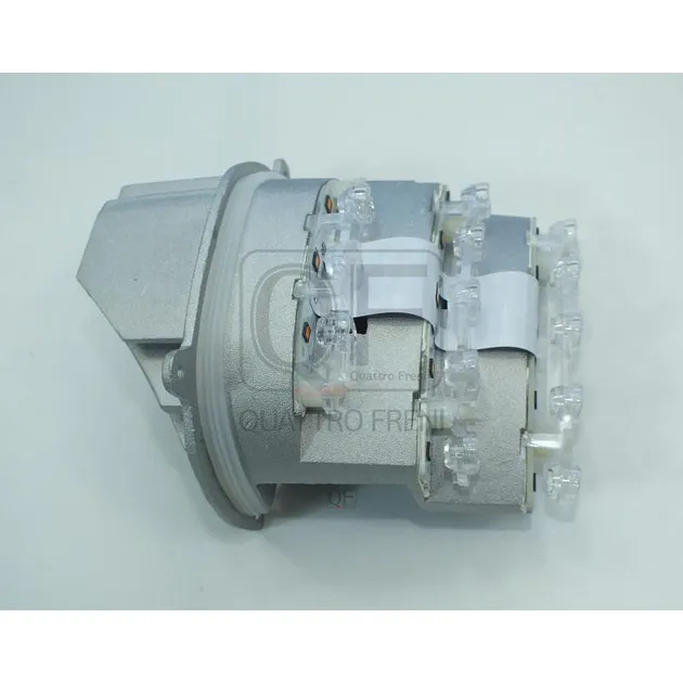 Светодиодный указатель поворота RH QUATTRO FRENI QF71M00038