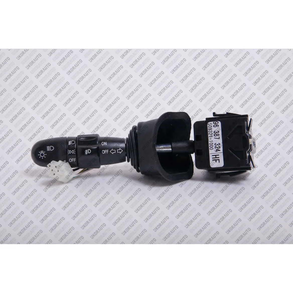 Переключатель подрулевой левый UkorAuto UCH9C243298