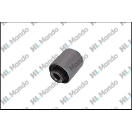 Сайлентблок рычага подвески MANDO DCC010697