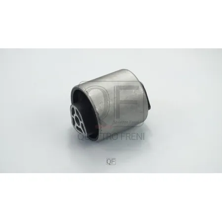 Сайлентблок переднего продольного рычага QUATTRO FRENI QF30D00159