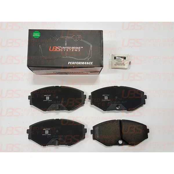 Колодки тормозные передние, в комплекте со смазкой (5г) NISSAN MAXIMA QX (A33) 00-03 UBS BP1105031