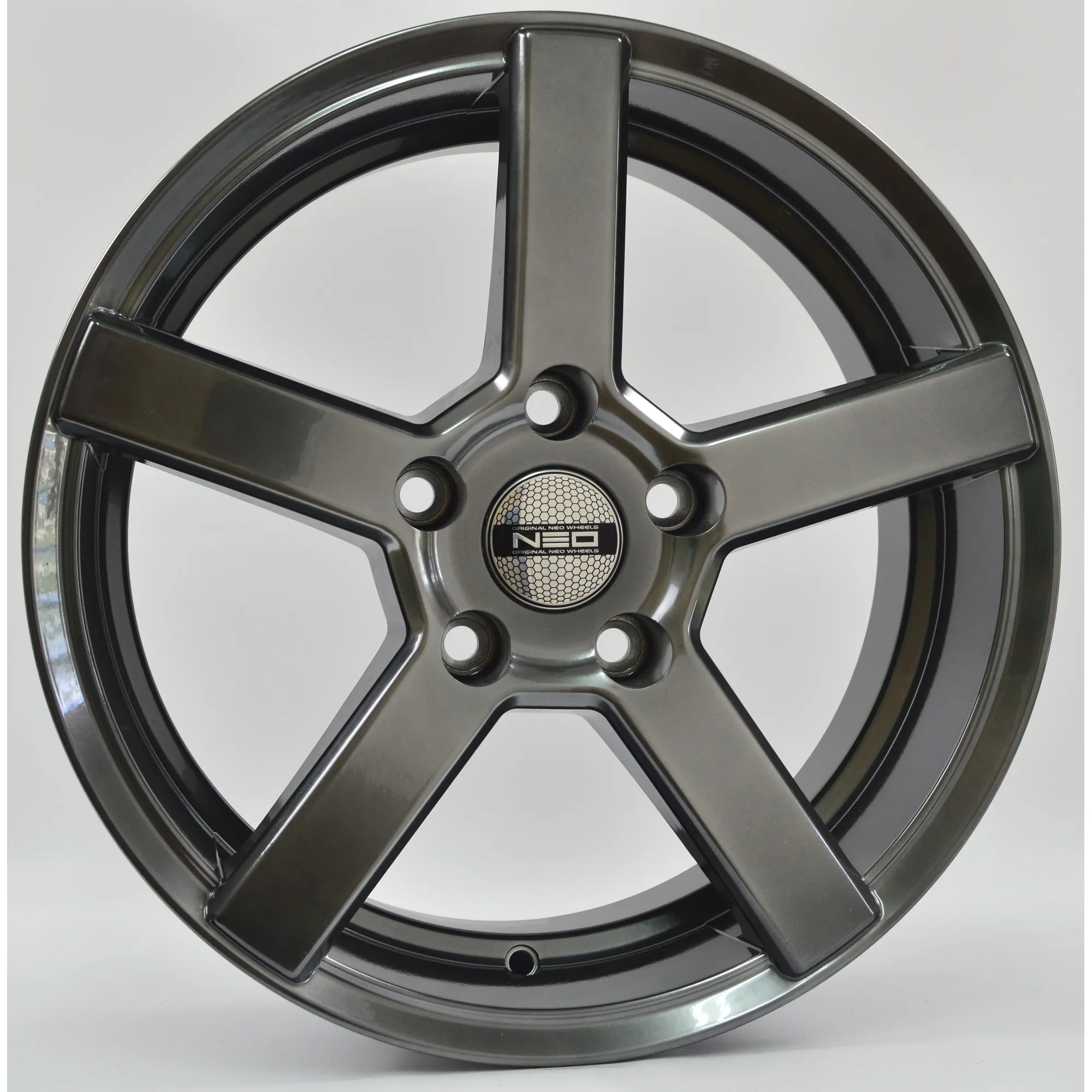 Диск литой R16 6.5J 5x112/57.1 ET40 NEO V03-1665 BH NV03-1665-6516-571-5x112-40BH