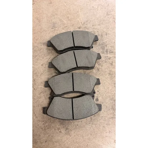 Колодки передние, Уценка CHEVROLET Cruze 09- (R16) SANGSIN BRAKE SP1362-N0 Уценка