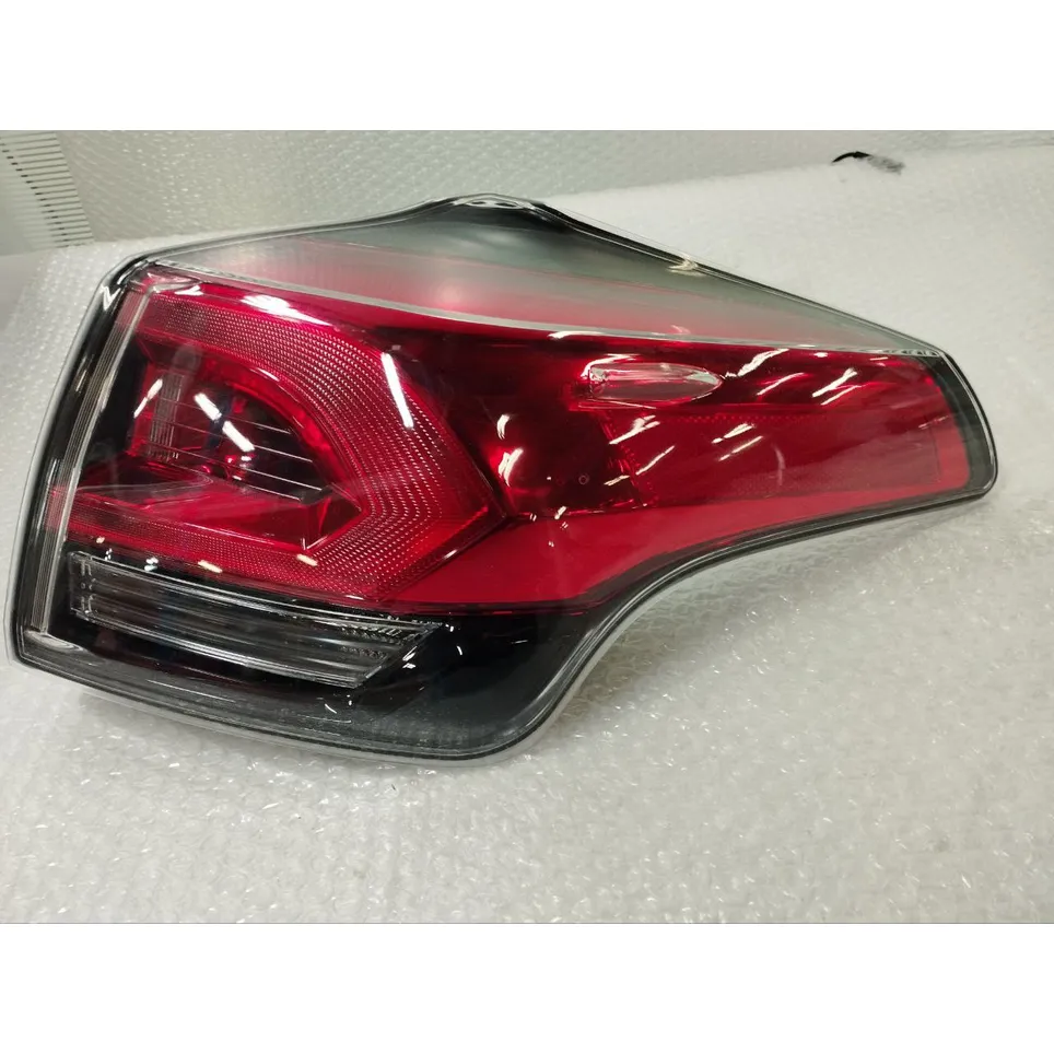 Фонарь задний внешний Прав., Уценка Toyota Rav4 2016 TECHWIT HD006TYT015TW-N0 Уценка