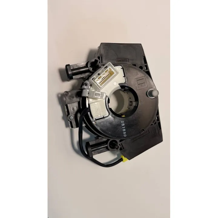 Уценка Кронштейн подрулевого переключателя, Уценка NISSAN 25567-EB60A-N1