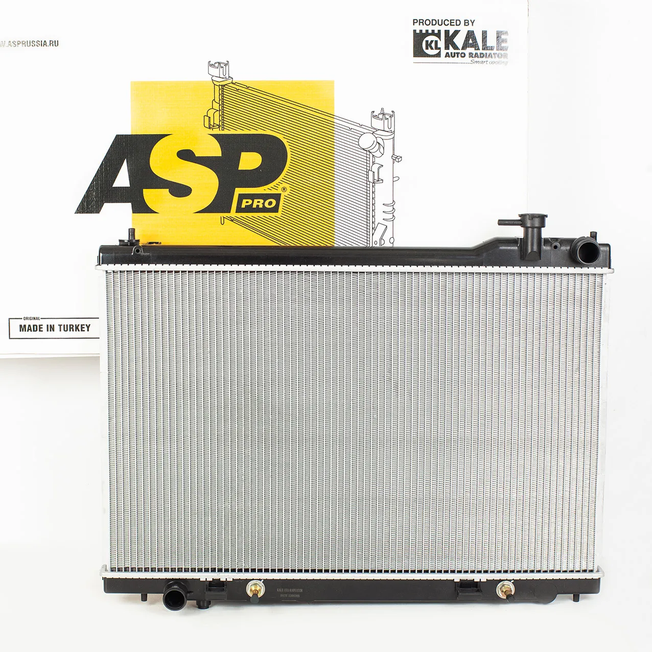 Радиатор охлаждения Infiniti FX35 (03-) паяный ASP AL10674