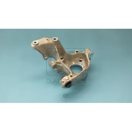 Кулак RR RH QUATTRO FRENI QF74D00017