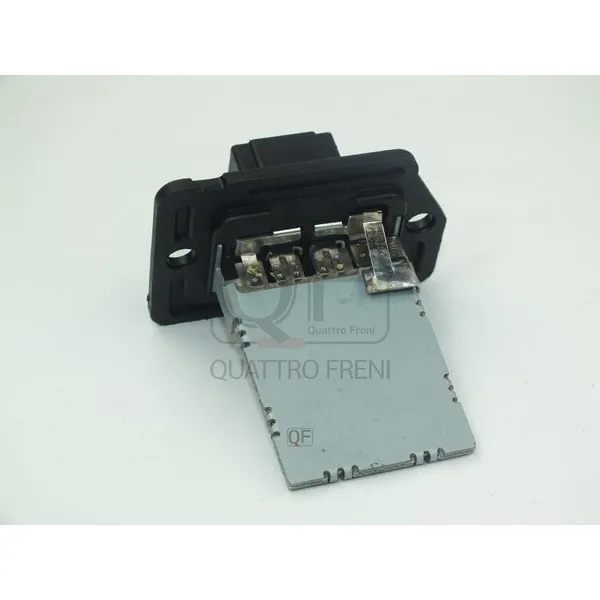 Резистор отопителя салона QUATTRO FRENI QF10Q00157