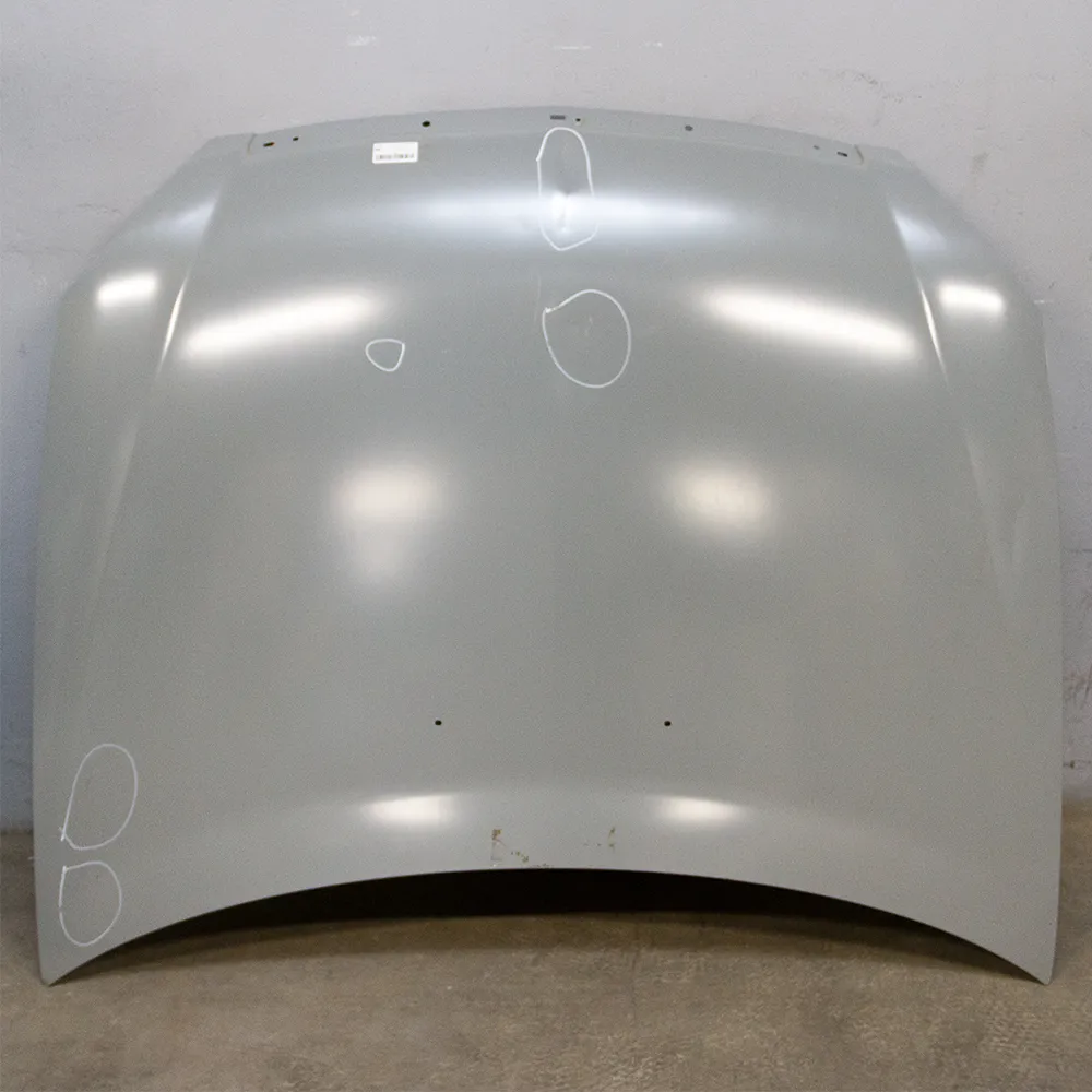 Капот ВАЗ 2170 Priora (катафорез), Уценка LADA 21700-8402010-70-N33 Уценка
