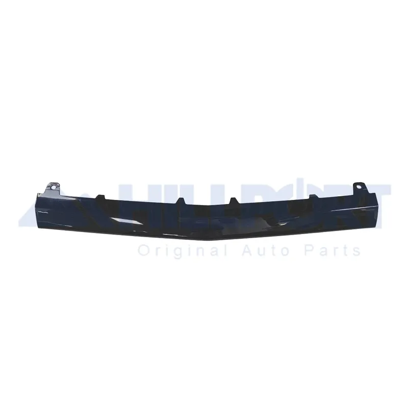 Накладка бампера черная HILLPORT 18MH02327
