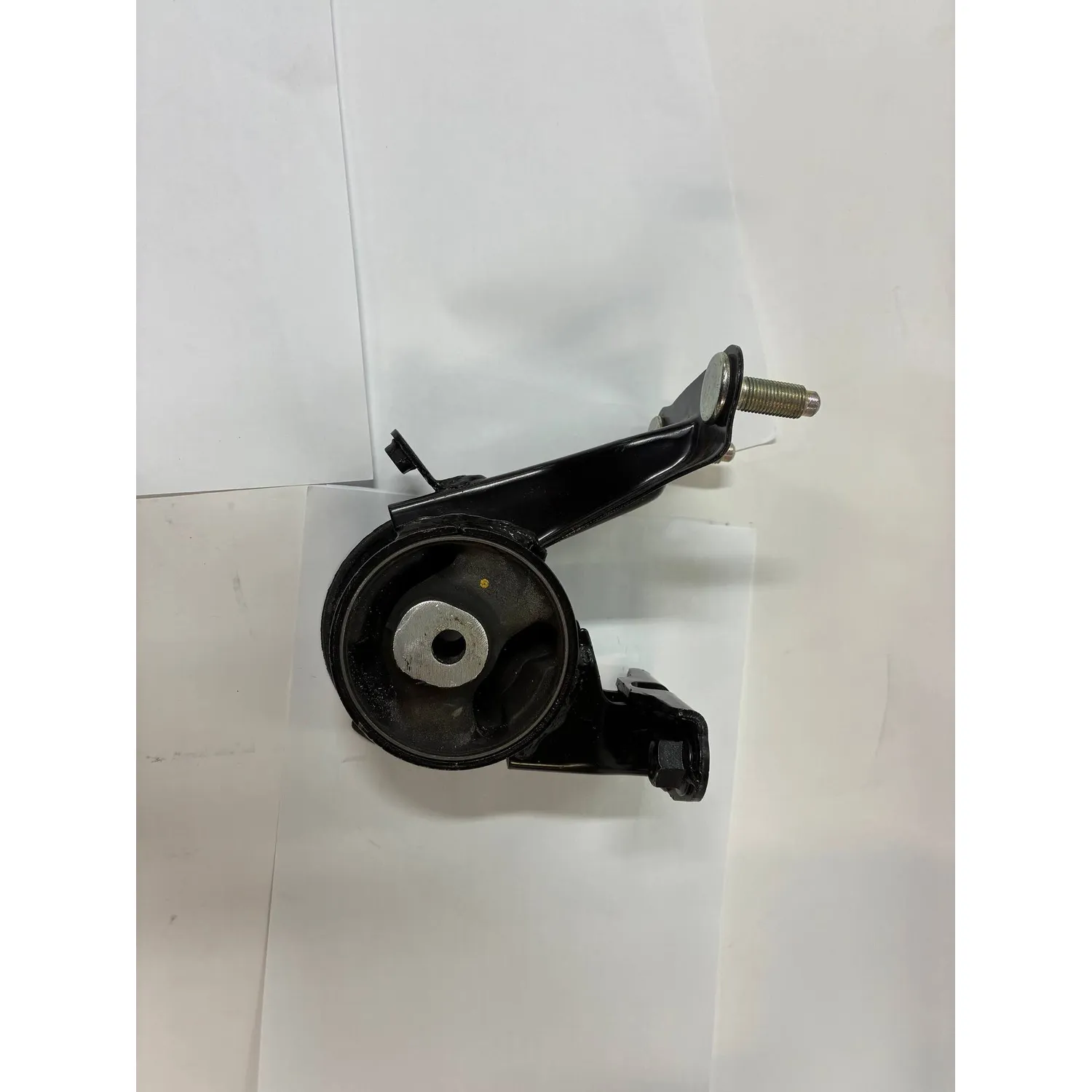 Подушка двигателя задняя 3ZR TOYOTA RAV4 12-, Уценка SAT ST-12371-37180-N0 Уценка