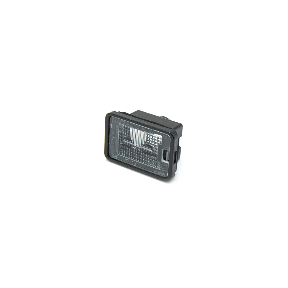 Фонарь освещения номерного знака MB W204 A 204 820 10 56 MERCEDES-BENZ A204 820 10 56