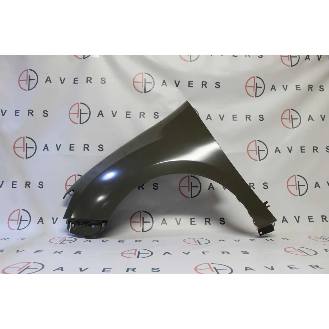 Крыло переднее левое AVERS 631015804RAV