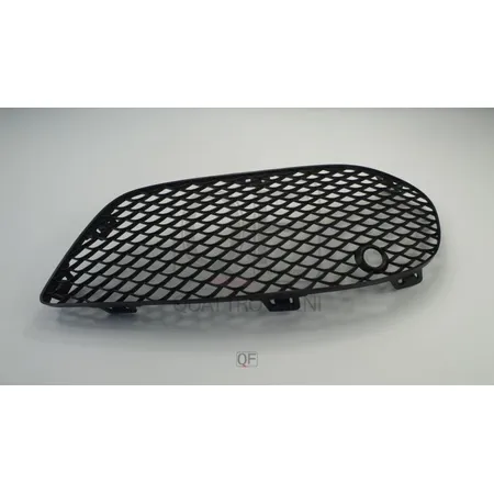 Решетка бампера RH QUATTRO FRENI QF20G00014