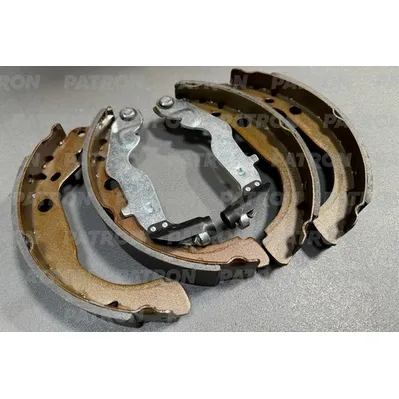 Колодки тормозные барабанные задн RENAULT Duster 10- (228х42) PATRON PSP029