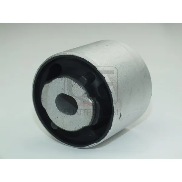 Сайлентблок опоры дифференциала QUATTRO FRENI QF24D00251