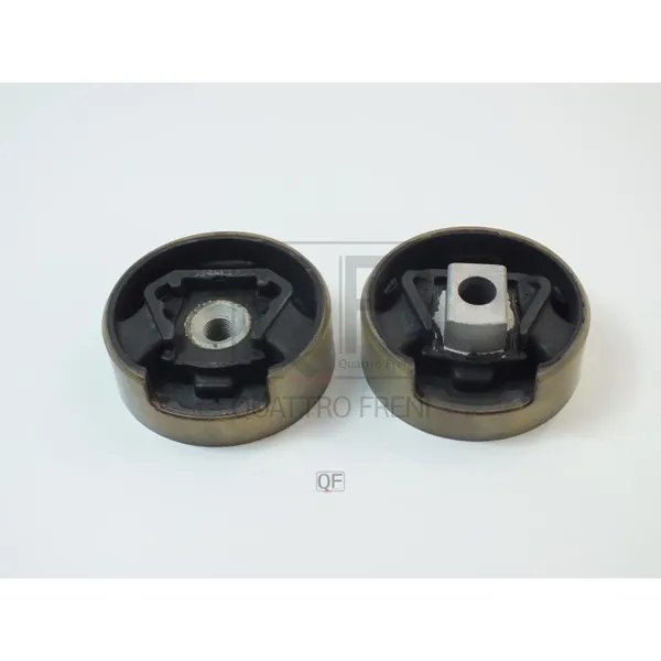 Сайлентблоки комплект QUATTRO FRENI QF30D00235