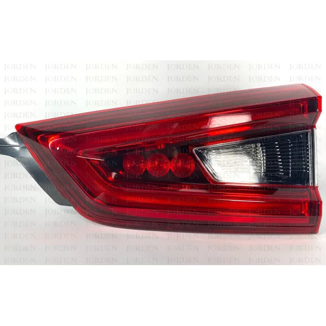 Фонарь (внутренний) RH Qashqai 19- JH05QSA19005AR