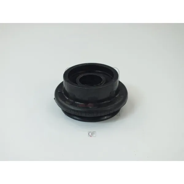 Втулка крепления радиатора QUATTRO FRENI QF23D00452