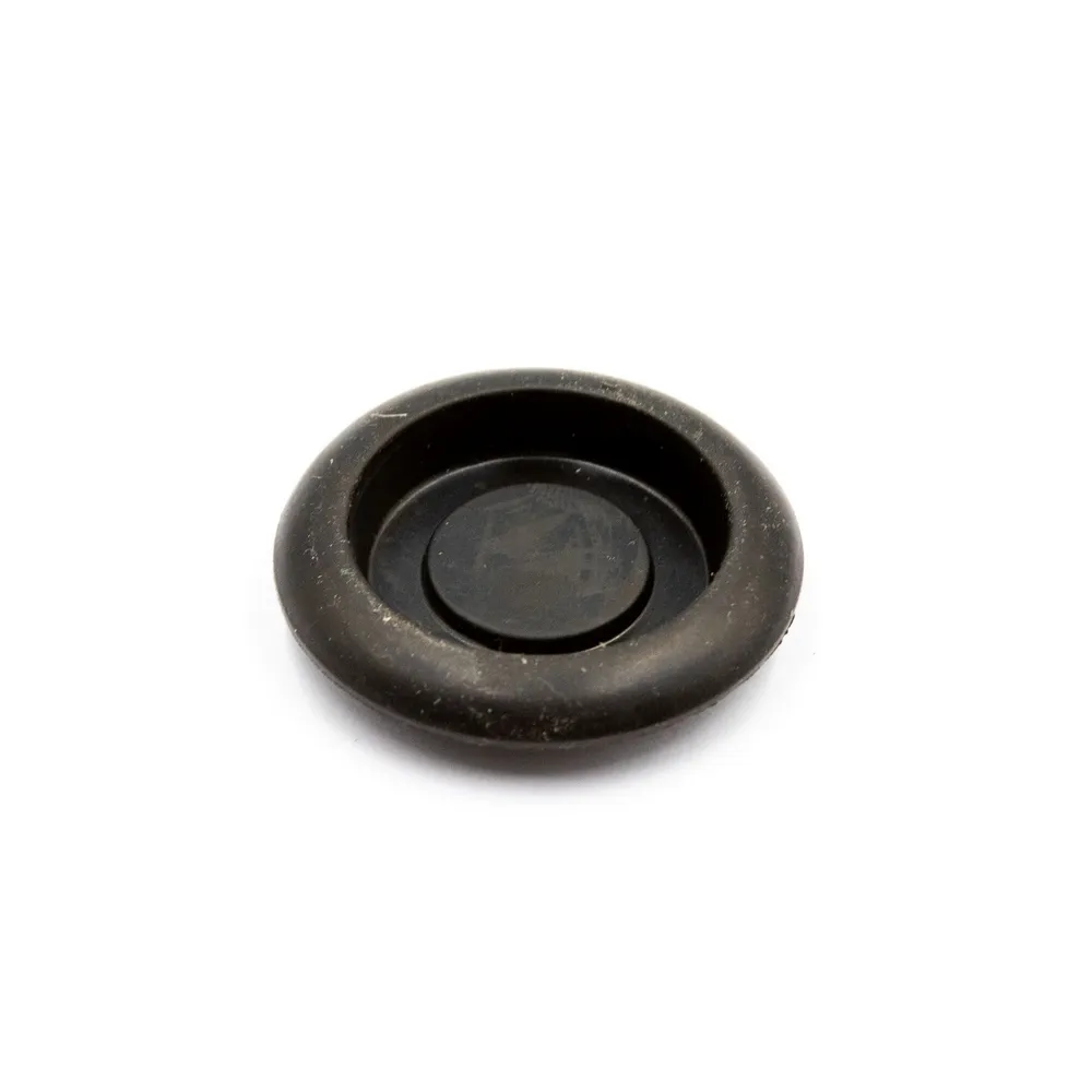 Заглушка отверстия в днище кузова TOYOTA Raсtis TOYOTA 90950-01958