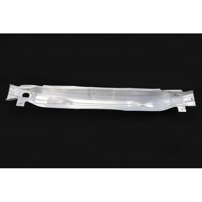 Усилитель бампера передний Audi A6 2004-2008 DoCar 4F0807111-DCR