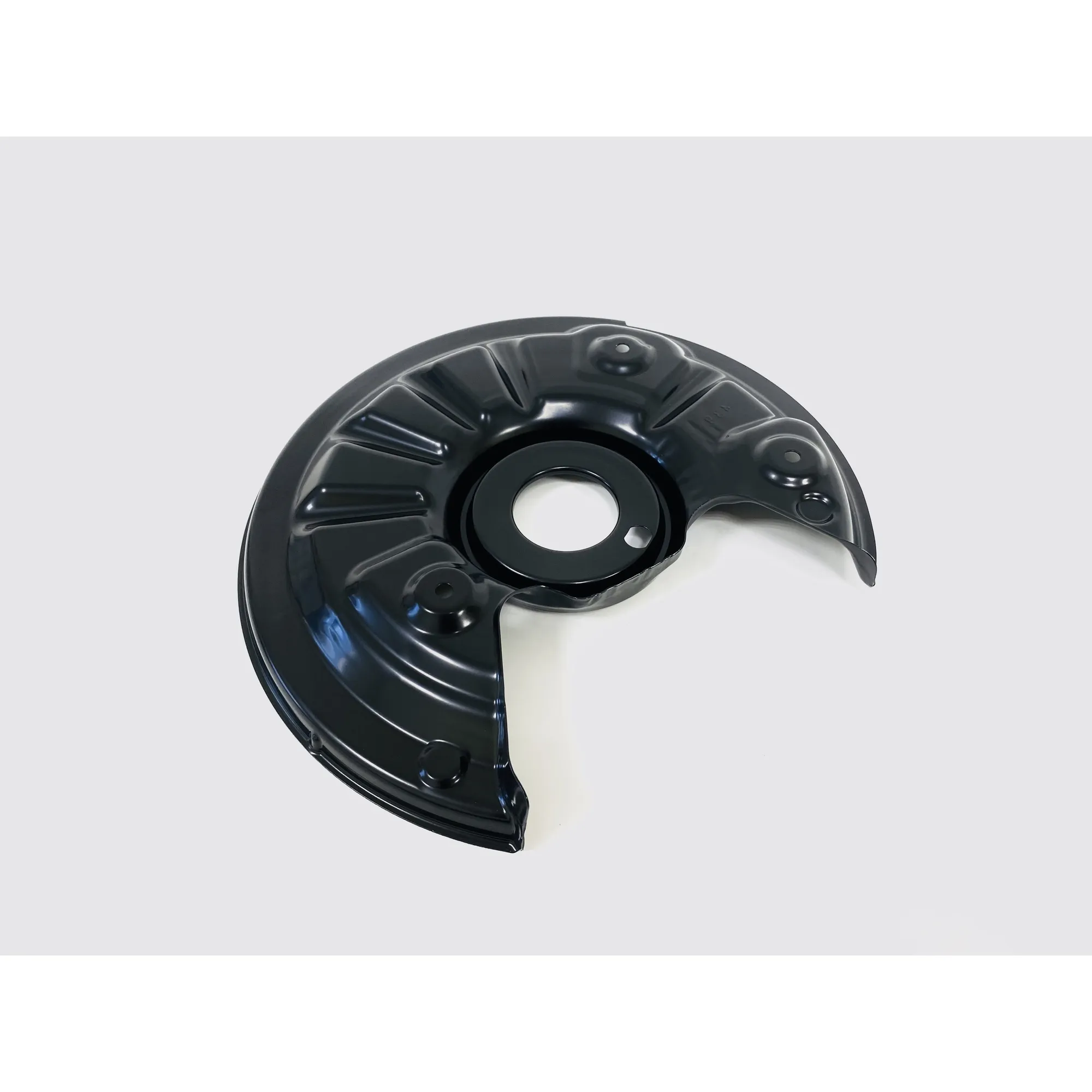 Кожух тормозного диска, правый UkorAuto U0508590