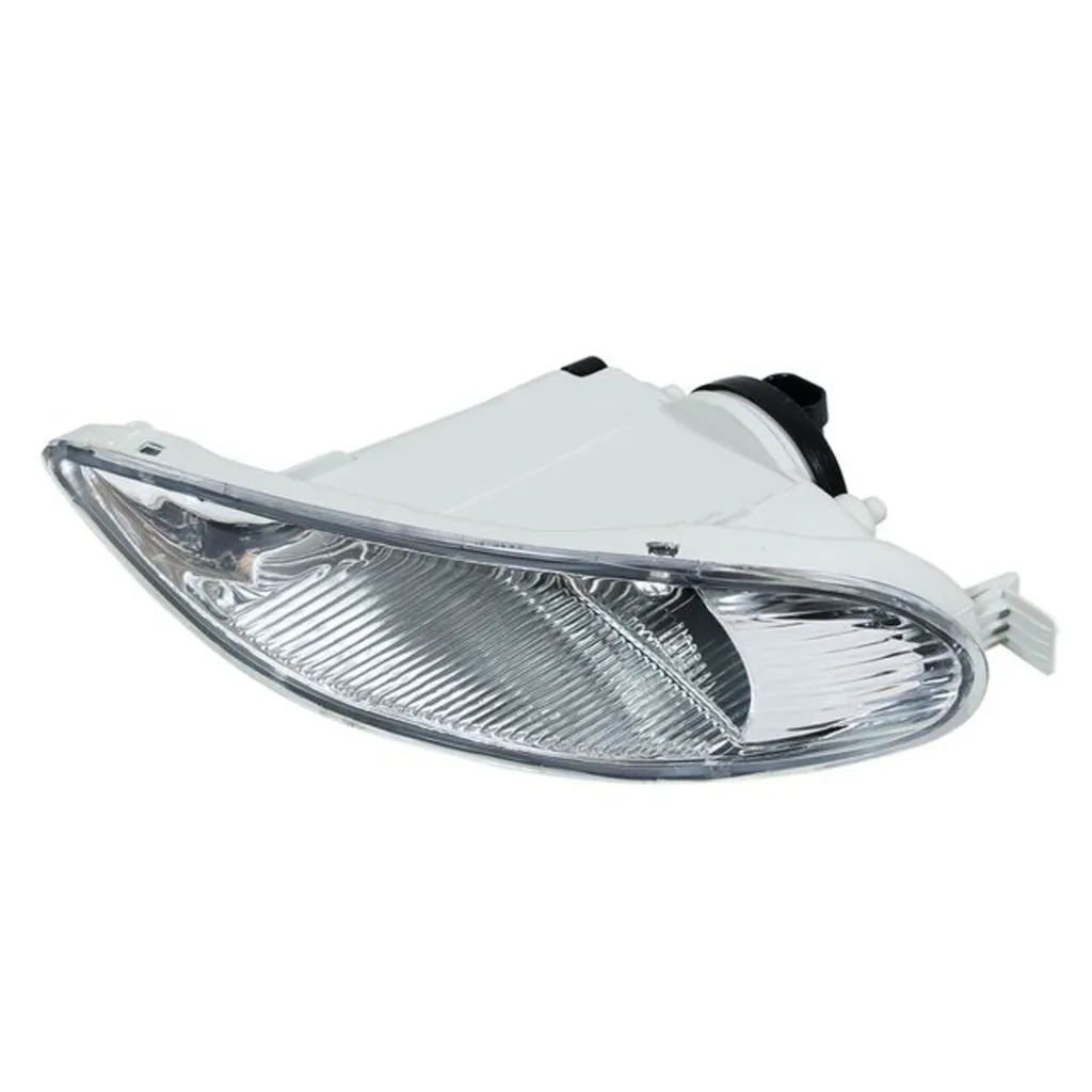 Фара противотуманная (ПТФ) правая CAMRY 2001-2004/COROLLA/MATRIX 165005BR