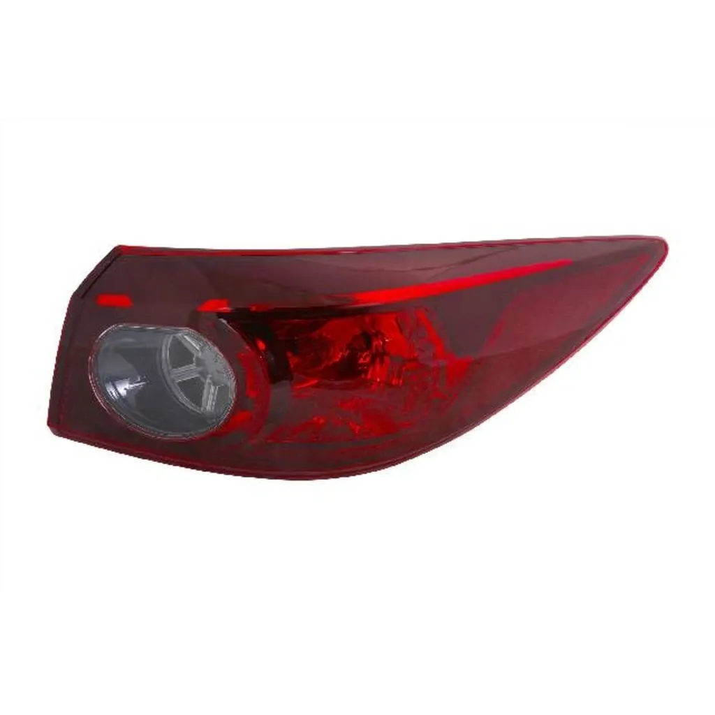 Фонарь задний правый внешний седан MAZDA 3 2013-2016 MAL03400202R