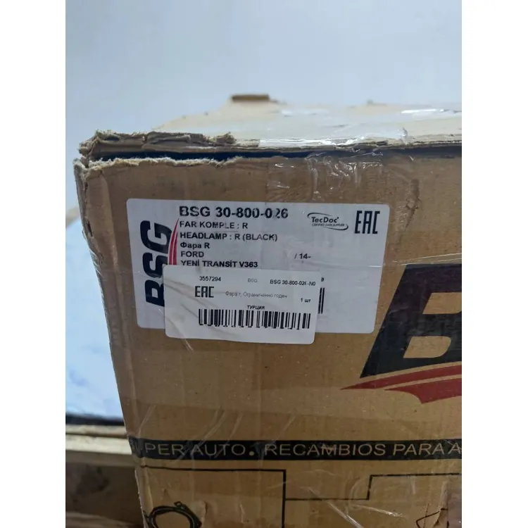 Фара правая для FORD TRANSIT V363 14- BSG 30-800-026-N0 Уценка