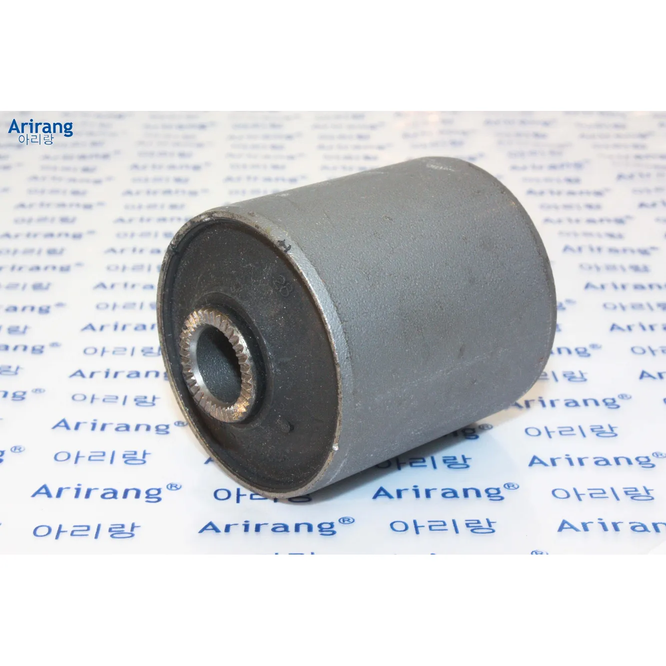 Сайленблок задней продольной тяги ARIRANG ARG12-1574